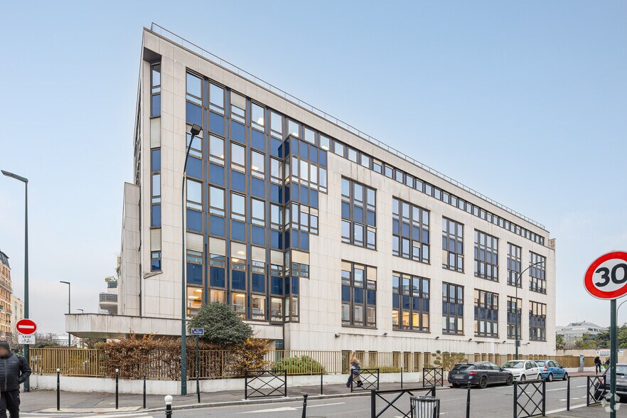 37-39 Rue De Neuilly, Clichy for lease - Building Photo - Image 3 of 5