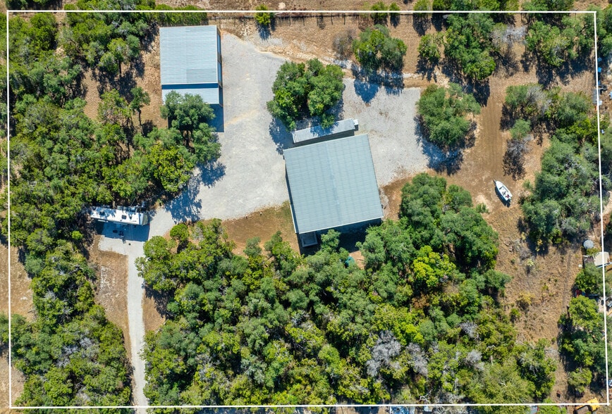 217 Southern Dr, Johnson City, TX for lease - Building Photo - Image 2 of 20