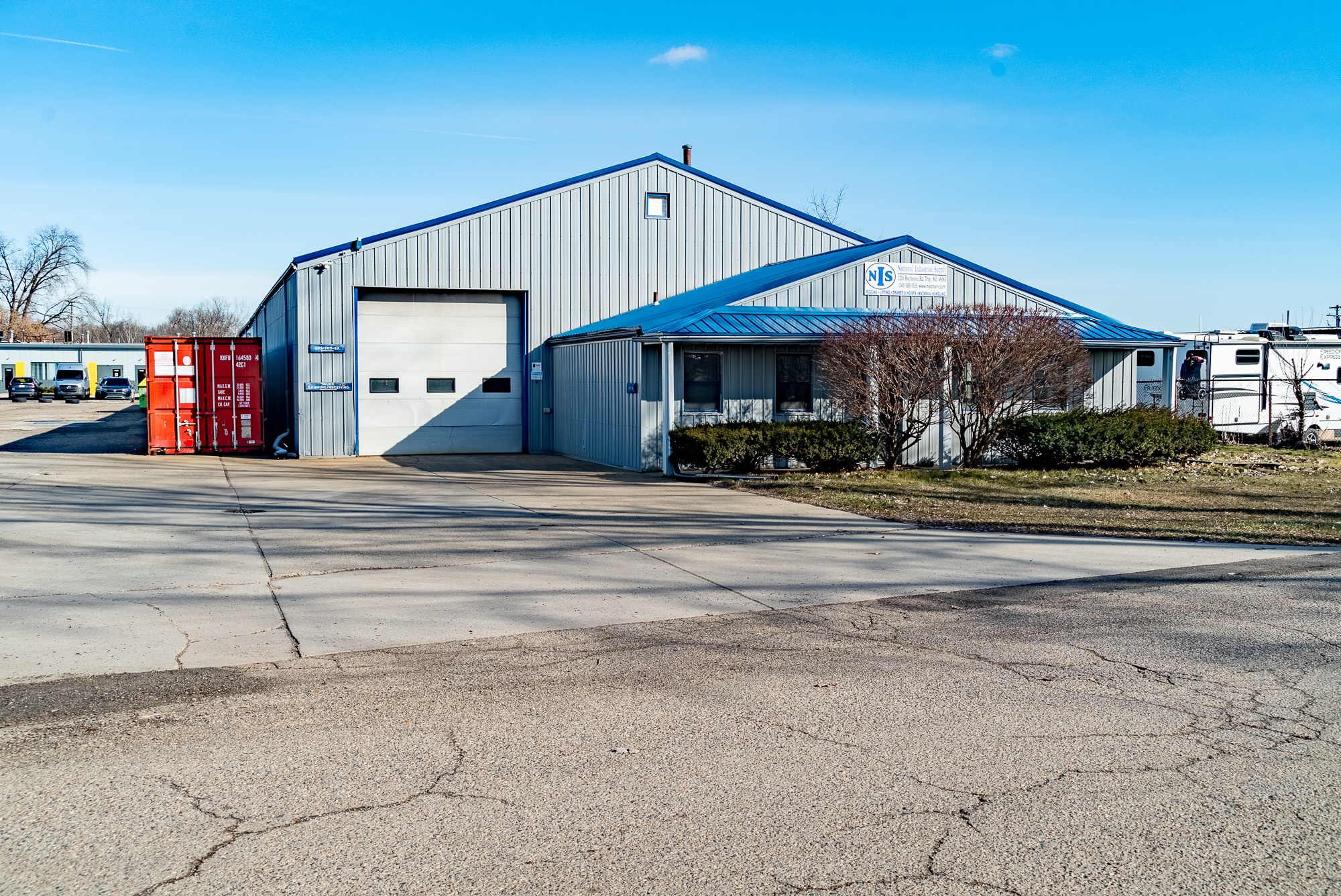 1201 Rochester Rd, Troy, MI for lease Building Photo- Image 1 of 21