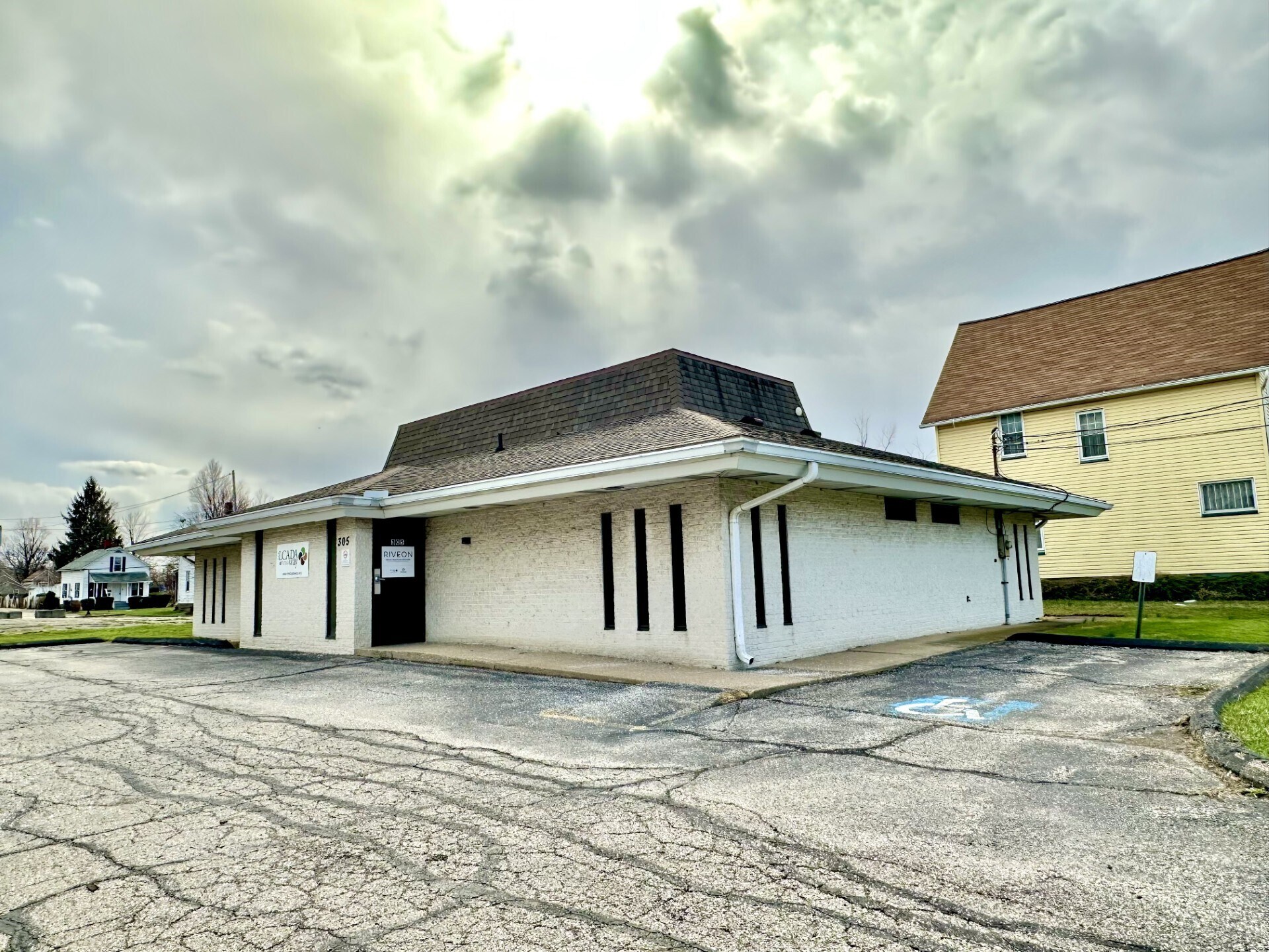 305 W 20th St, Lorain, OH à vendre Photo principale- Image 1 de 2