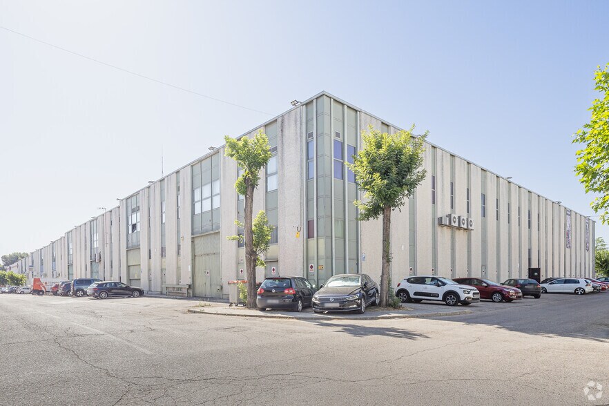 Avenida de Andalucía, 58 (C), Madrid, Madrid à vendre - Photo du bâtiment - Image 2 de 3