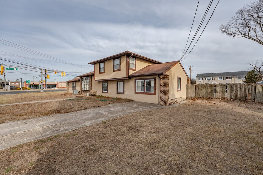 98 New Rd, Somers Point, NJ à vendre - Photo du bâtiment - Image 2 de 63