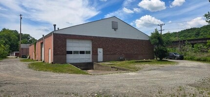451 Millers Run Rd, Morgan, PA for lease Interior Photo- Image 1 of 6