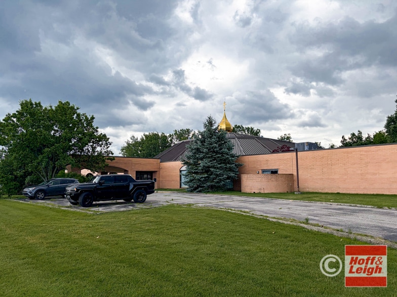 2711 W 40th St, Lorain, OH for sale - Primary Photo - Image 2 of 5