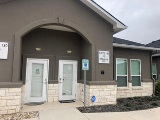 Plus de détails pour 660 S Bagdad Rd, Leander, TX - Bureau à vendre