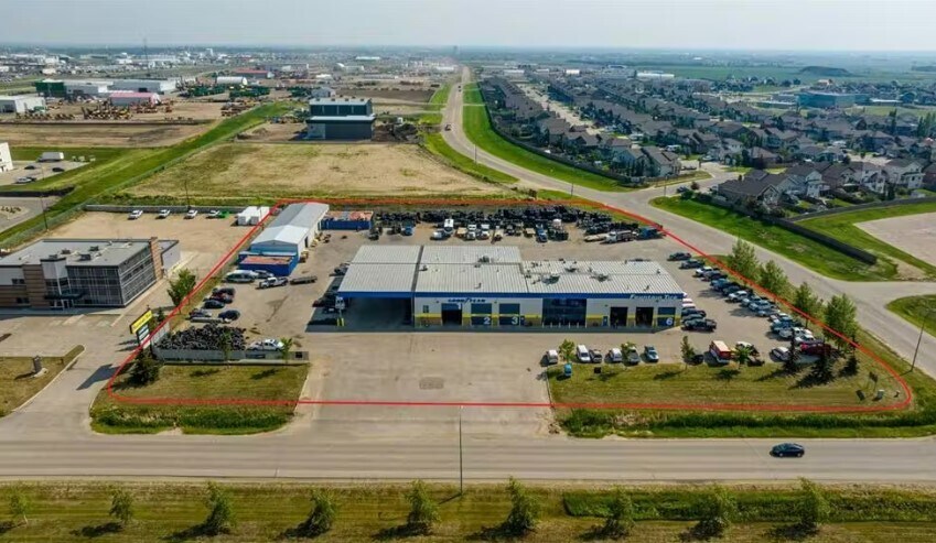 10205 156 Av, Grande Prairie, AB for sale Primary Photo- Image 1 of 1