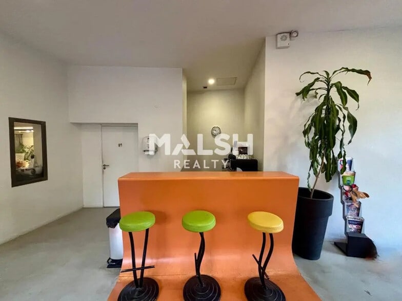 Bureau dans Lyon à louer - Photo du bâtiment - Image 3 de 14