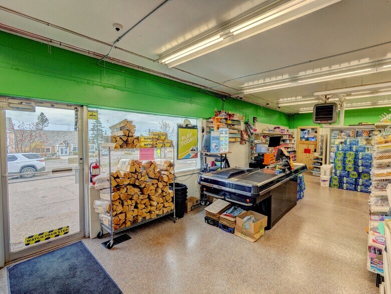 7125 Mn-61, Tofte, MN à vendre - Photo du bâtiment - Image 3 de 21