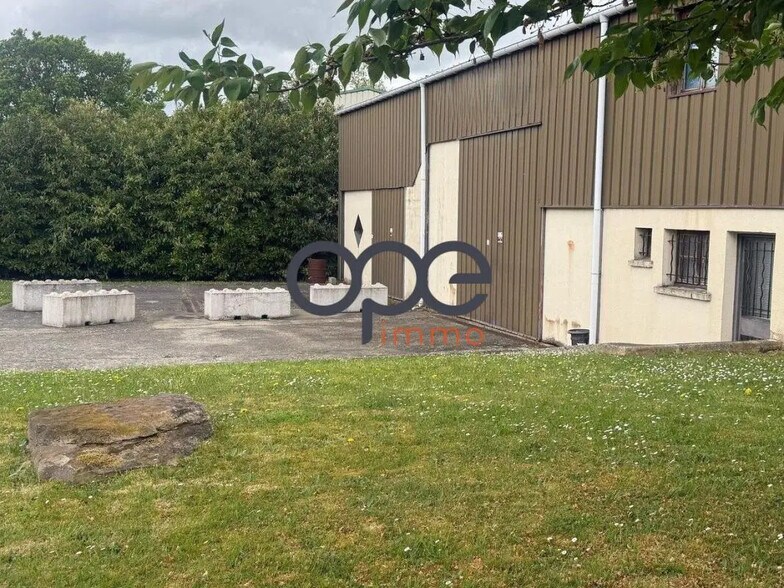 Flex in Ennery for lease - Building Photo - Image 2 of 11