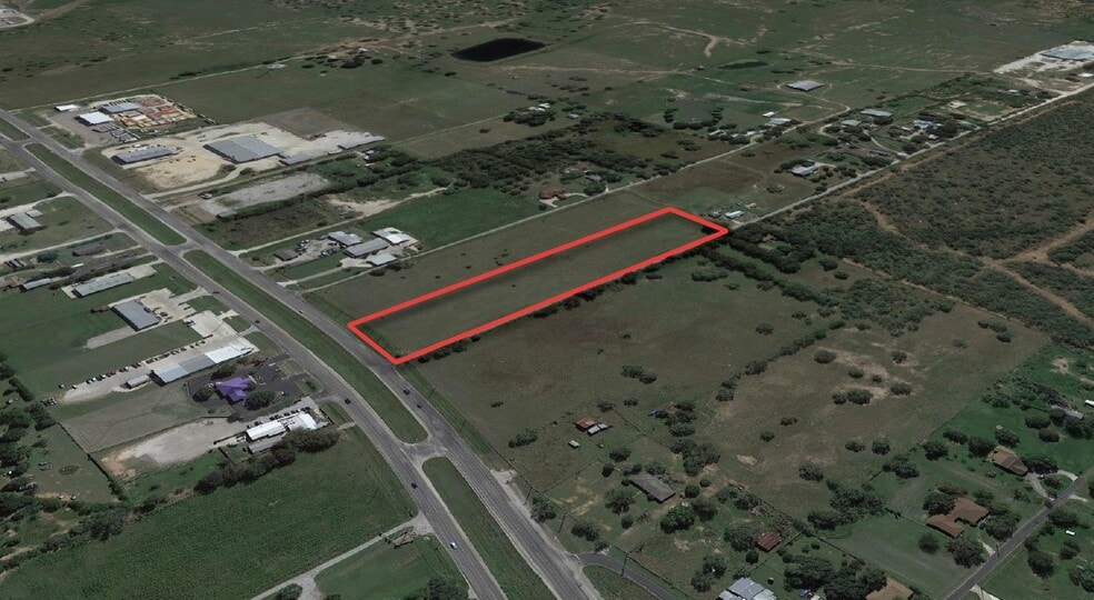 7418 US Hwy 87 E, China Grove, TX for sale - Building Photo - Image 2 of 4