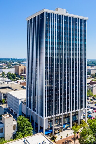 124 W Capitol Ave, Little Rock, AR à louer - Photo du bâtiment - Image 2 de 10