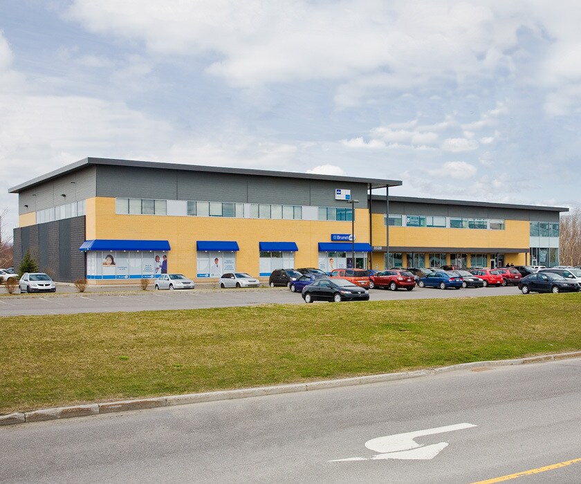 3520 Rue De L'hêtrière, Saint-Augustin-de-Desmaures, QC for sale Building Photo- Image 1 of 1