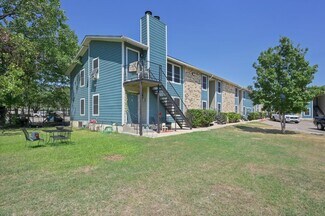 Plus de détails pour 829 Park Plz, Austin, TX - Multi-résidentiel à vendre