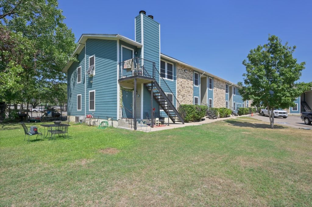 829 Park Plz, Austin, TX à vendre Photo du bâtiment- Image 1 de 24