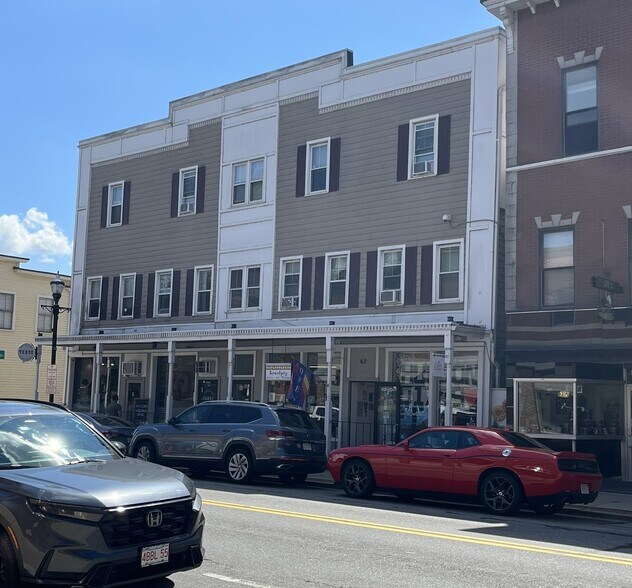 65 Main St, Hudson, MA à vendre - Photo du bâtiment - Image 2 de 22