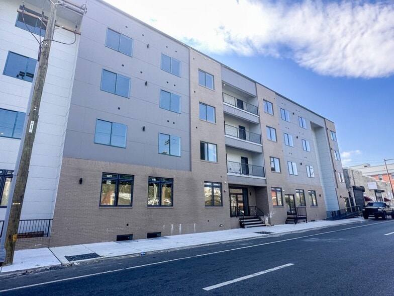 2328-2344 N 2nd St, Philadelphia, PA à vendre - Photo du bâtiment - Image 1 de 16