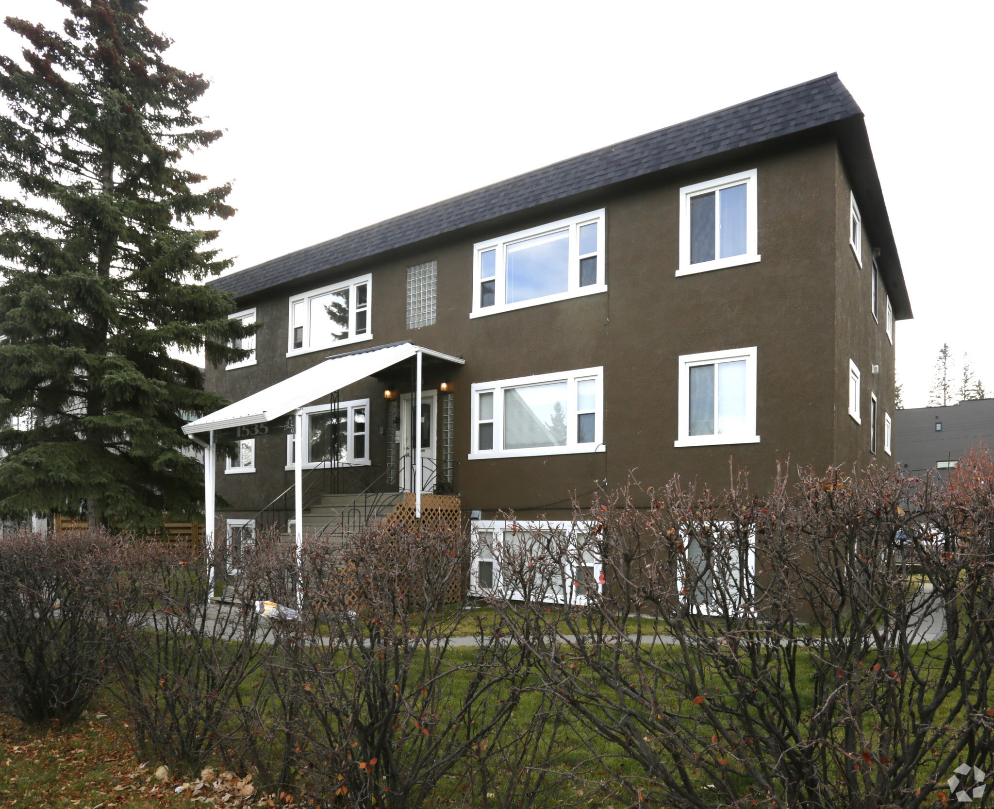 1535 28th Ave SW, Calgary, AB à vendre Photo principale- Image 1 de 1