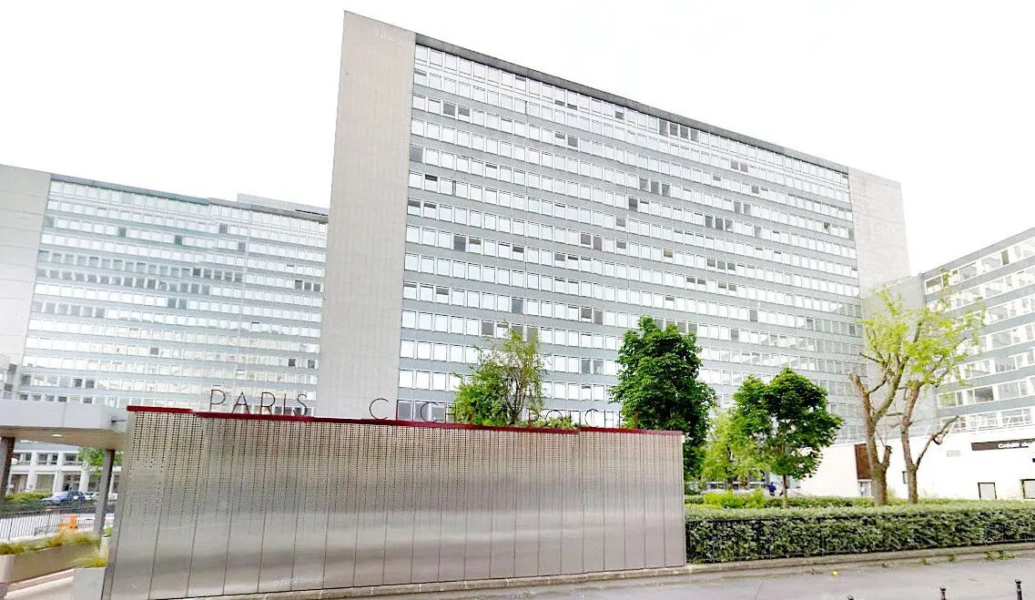 Office in Clichy for sale Building Photo- Image 1 of 25