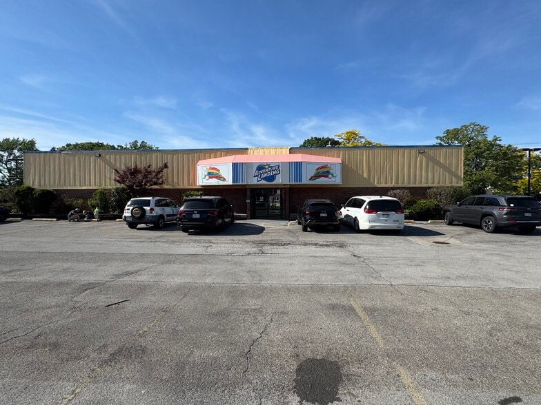 2400 Sheridan Dr, Tonawanda, NY for sale - Building Photo - Image 2 of 45