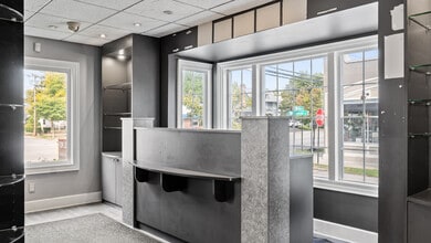 5725 Main St, Buffalo, NY for lease Interior Photo- Image 2 of 17