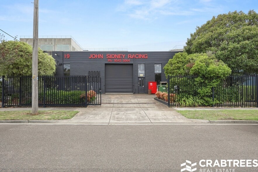 19 Treforest Dr, Clayton à vendre - Photo principale - Image 1 de 8