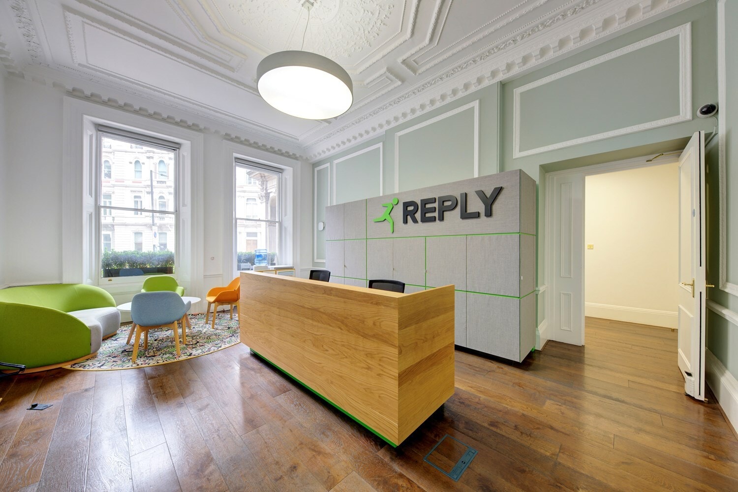 28-30 Grosvenor Gdns, Londres à louer Photo intérieure- Image 1 de 2