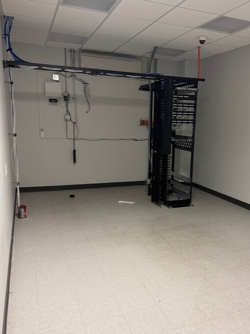 2985 S Ridge Rd, Green Bay, WI for sale Interior Photo- Image 1 of 114