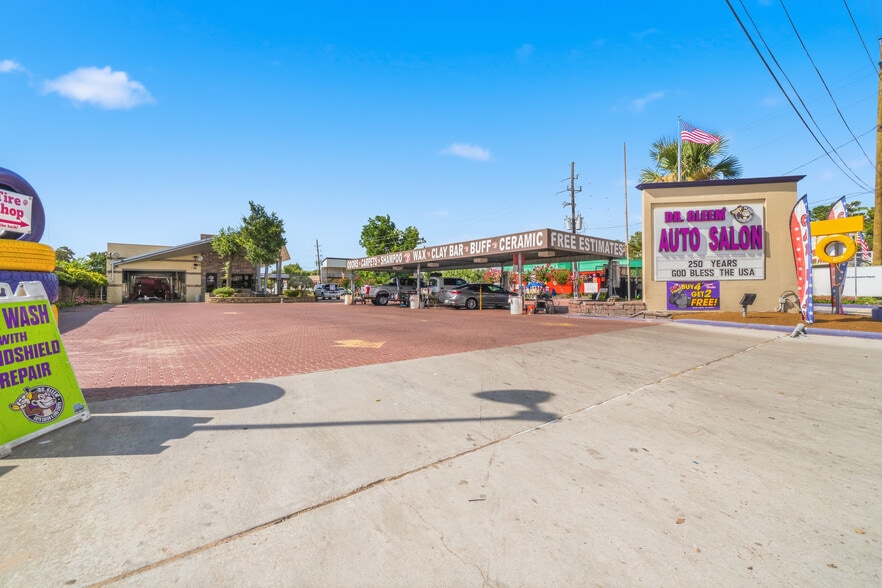3211 Cypress Creek Pky, Houston, TX for sale - Building Photo - Image 2 of 43