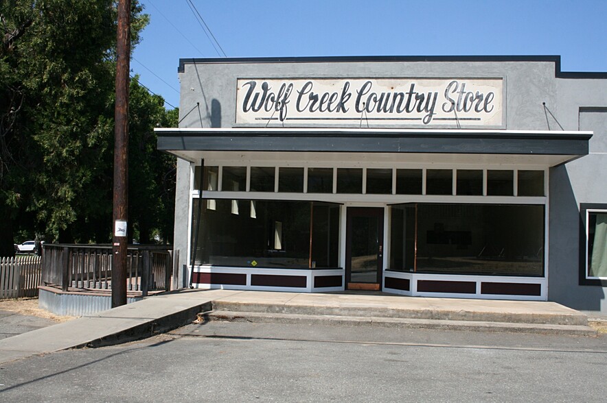 300 Front St, Wolf Creek, OR for sale - Primary Photo - Image 1 of 33