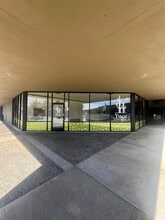 11211 SE 82nd Ave, Portland, OR for lease Interior Photo- Image 1 of 2