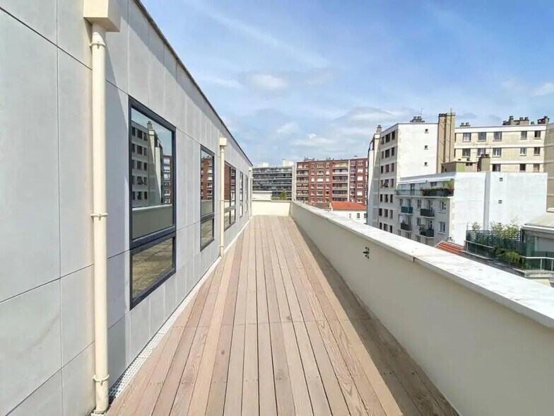 Bureau dans Boulogne-Billancourt à louer - Photo du bâtiment - Image 3 de 4
