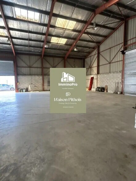 Industrial in Aubagne for lease - Interior Photo - Image 3 of 13