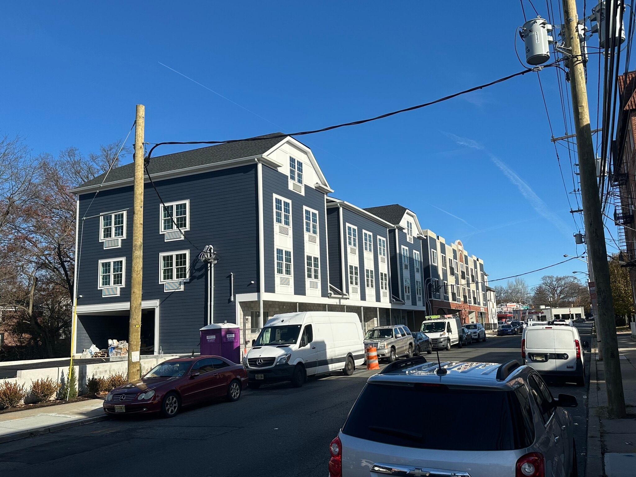 1127 Stuyvesant Ave, Irvington, NJ for lease Building Photo- Image 1 of 5