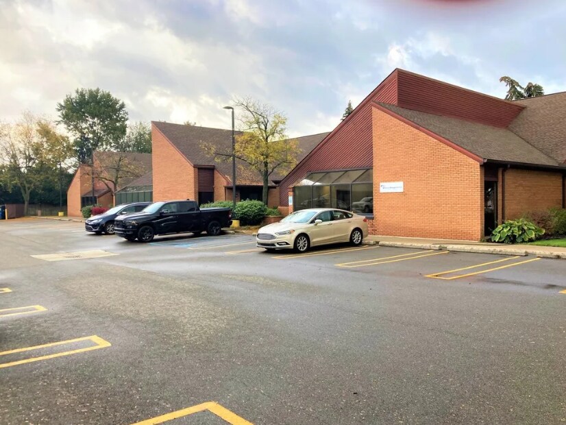29688 Telegraph Rd, Southfield, MI for lease Primary Photo- Image 1 of 2