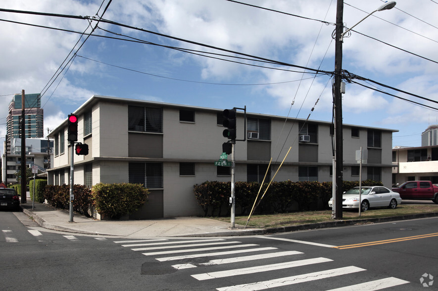 746 McCully St, Honolulu, HI à vendre - Photo principale - Image 1 de 1