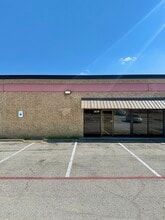 2601-2621 Aero Dr, Grand Prairie, TX for lease Building Photo- Image 1 of 6