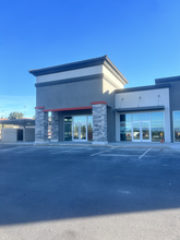 18171 Van Buren Blvd, Riverside, CA for lease Building Photo- Image 2 of 7