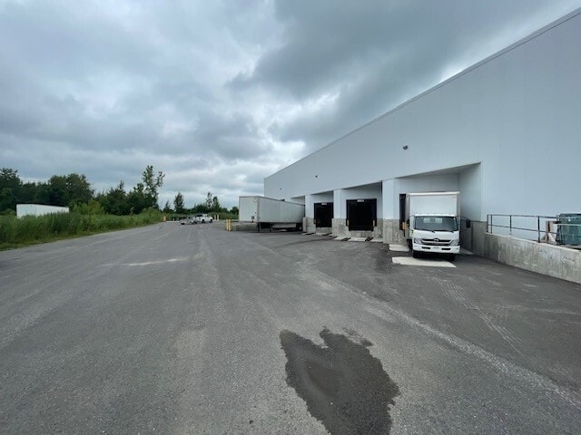 3300 Av De La Gare, Mascouche, QC for lease - Building Photo - Image 3 of 18