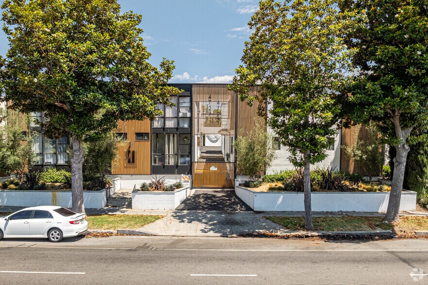 4723-4727 W Beverly Blvd, Los Angeles, CA à vendre - Photo du bâtiment - Image 3 de 28