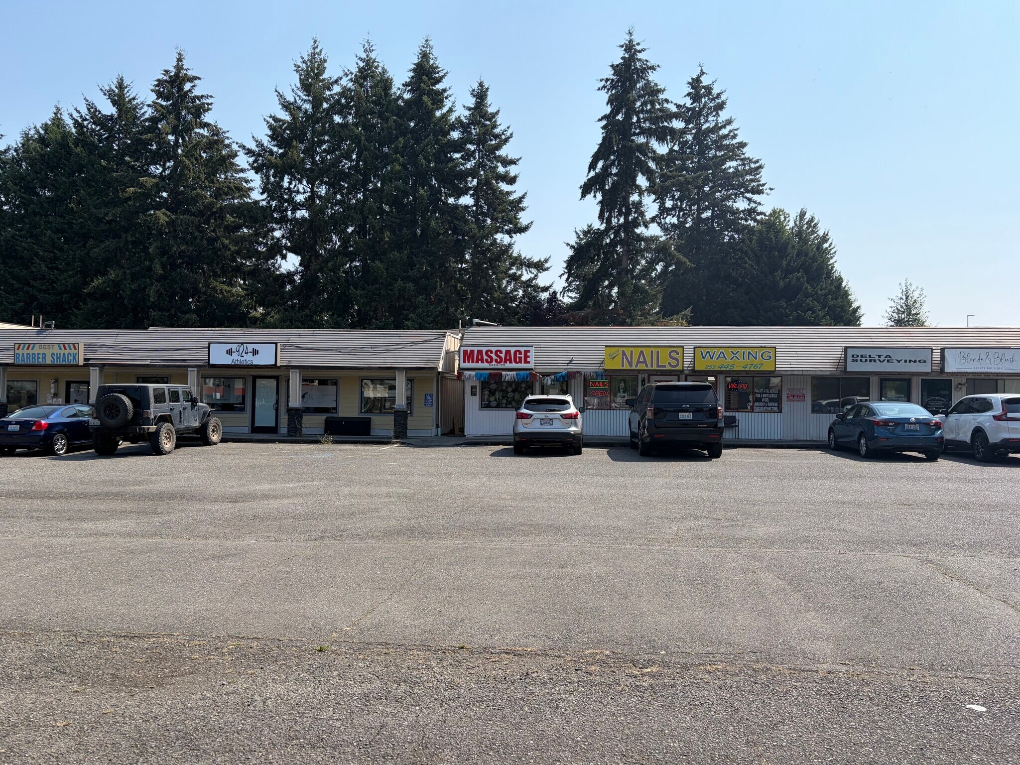 15317 Meridian Ave E, Puyallup, WA à louer Photo du bâtiment- Image 1 de 15