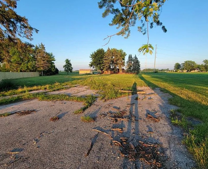 6579 Westside Saginaw Rd, Bay City, MI for sale - Building Photo - Image 3 of 13