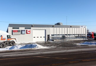 Plus de détails pour 5325 NE 14th St, Des Moines, IA - Local d'activités à louer