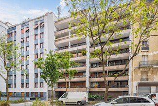 Plus de détails pour 130 Rue De Clignancourt, Paris - Bureau à louer