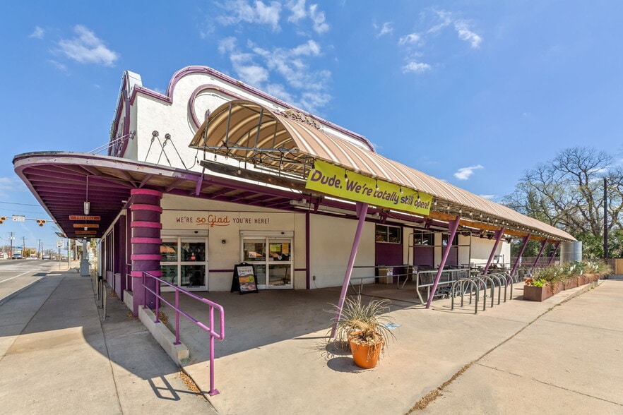 3101 Guadalupe St, Austin, TX for sale - Building Photo - Image 3 of 8