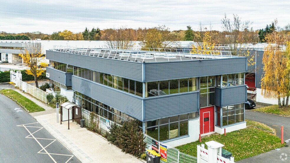 2 Boulevard Des Pays Bas, Tigery for lease - Primary Photo - Image 1 of 2