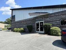 Blountville Office/Warehouse - Entrepôt