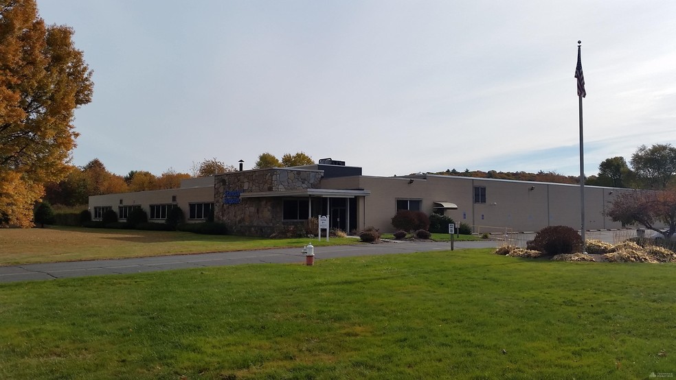 259 Hartford Tpke, Tolland, CT for sale - Building Photo - Image 1 of 1