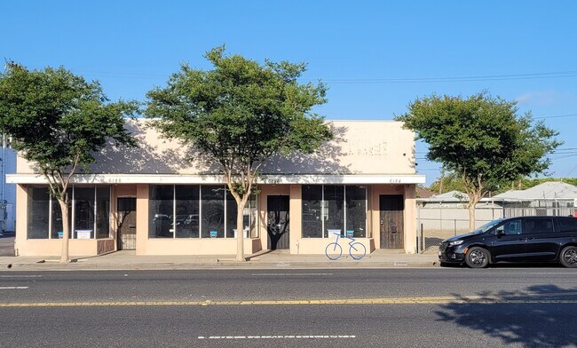 More details for 6184 Atlantic Ave, Long Beach, CA - Retail for Sale