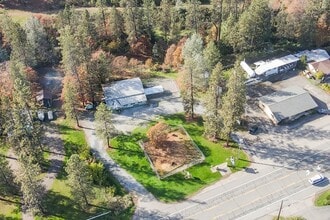 1790 Main St, Weaverville, CA - Aérien Vue de la carte