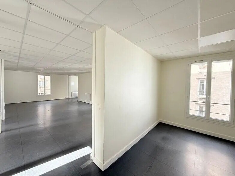 Rue Pelleport, Paris à louer - Photo du bâtiment - Image 3 de 9
